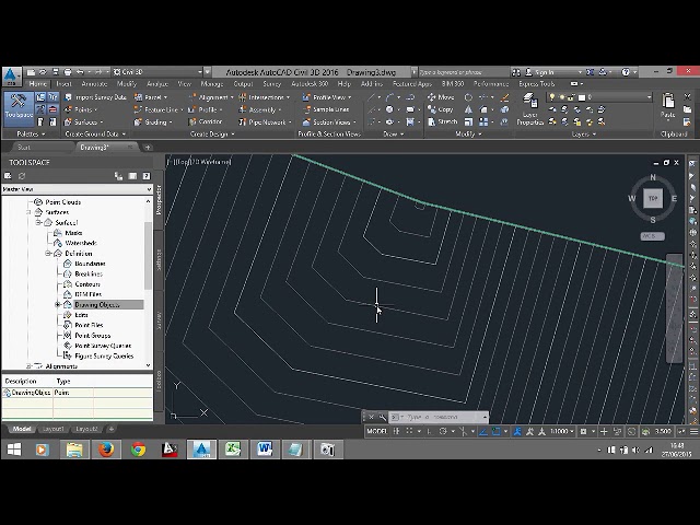 Interface do AutoCAD Civil 3D mostrando curvas de nível de superfície topográfica, utilizadas em levantamentos planialtimétricos e modelagem digital de terreno.